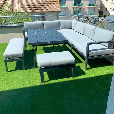 Apartamento Duplex Avec Terrasse, Rue De La Mer! *
